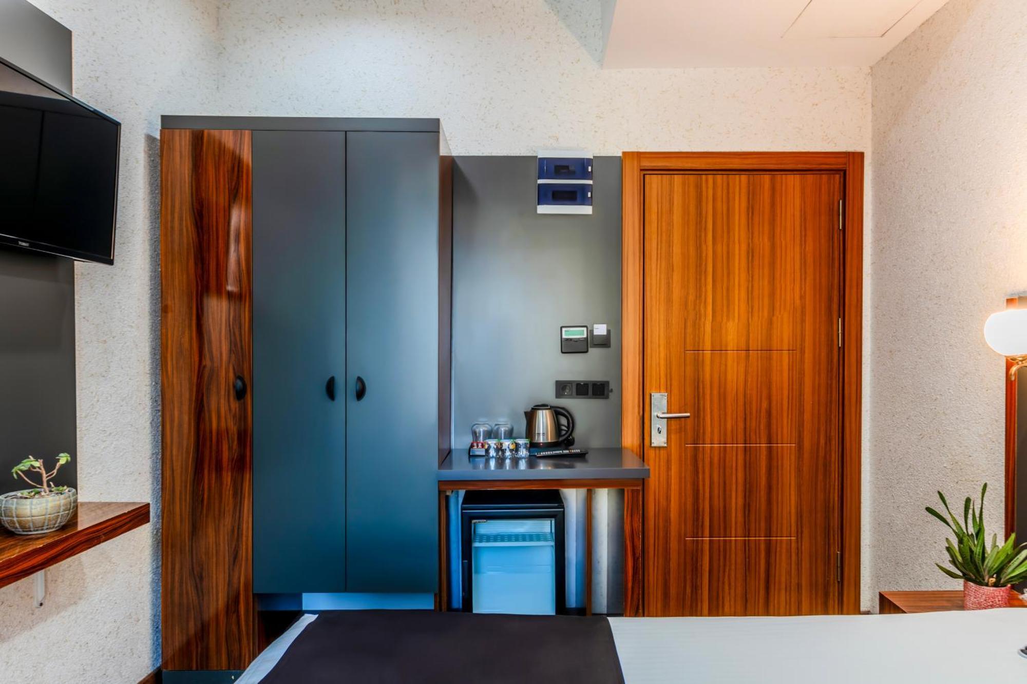 Med Airport Hotel Arnavutkoy 외부 사진