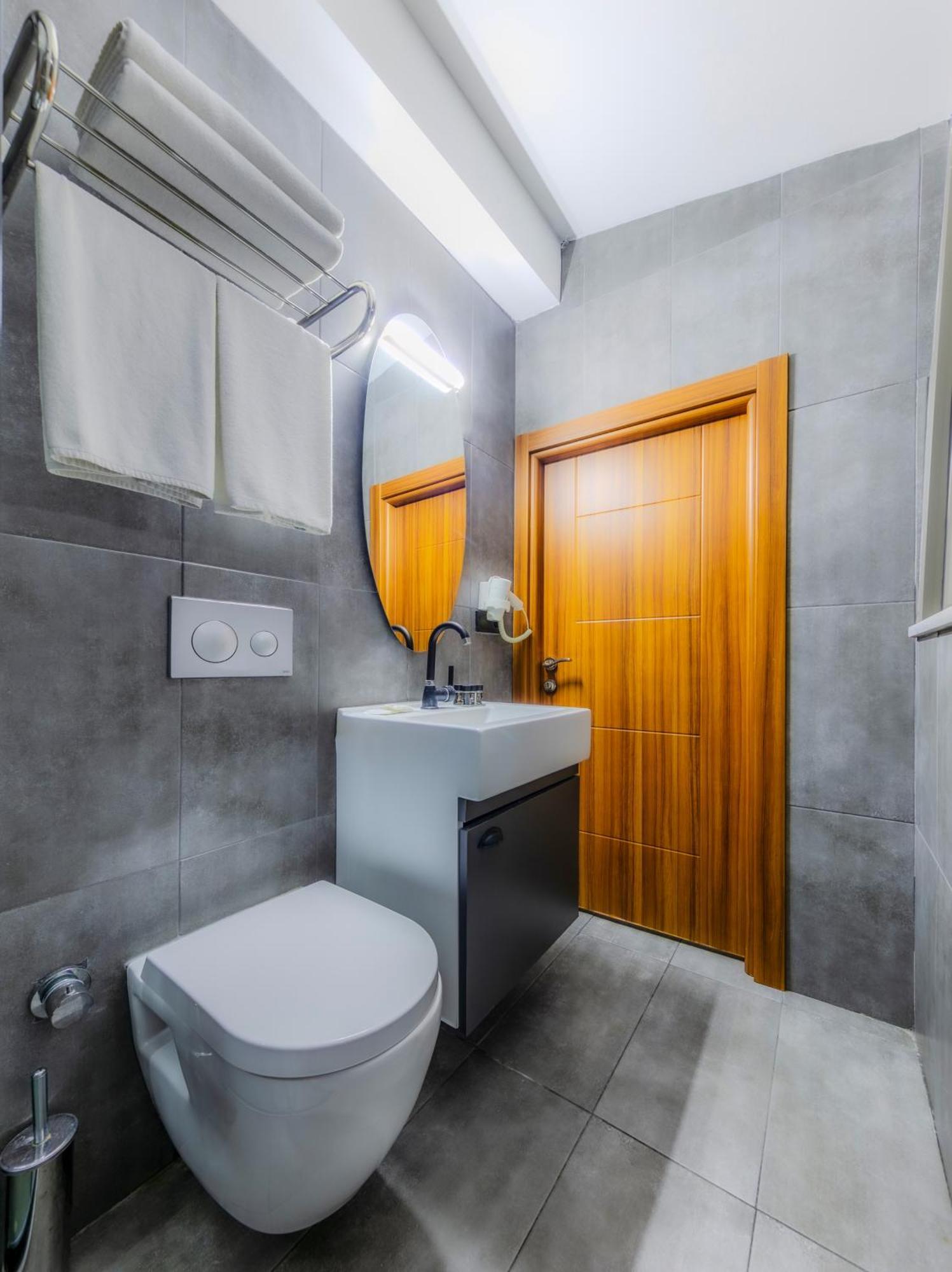Med Airport Hotel Arnavutkoy 외부 사진