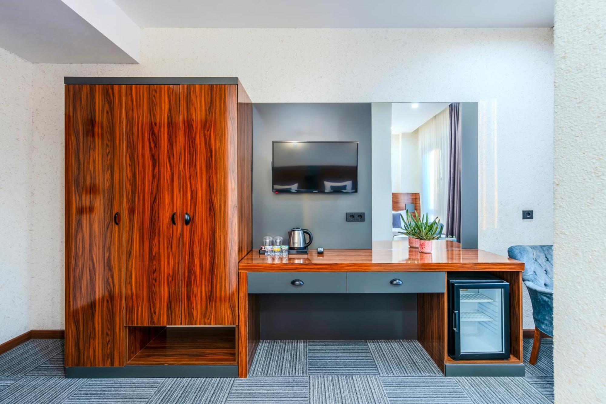 Med Airport Hotel Arnavutkoy 외부 사진