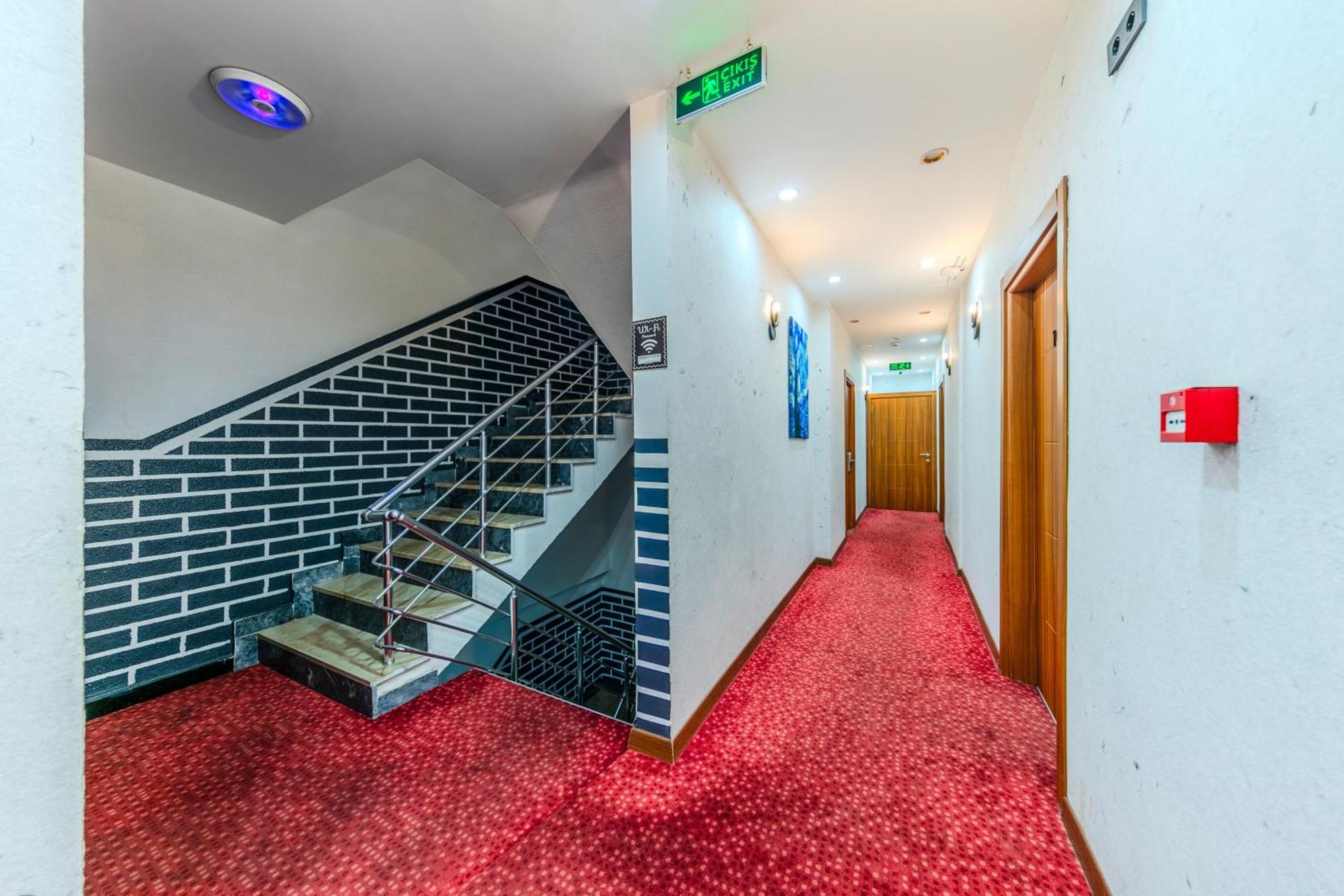 Med Airport Hotel Arnavutkoy 외부 사진